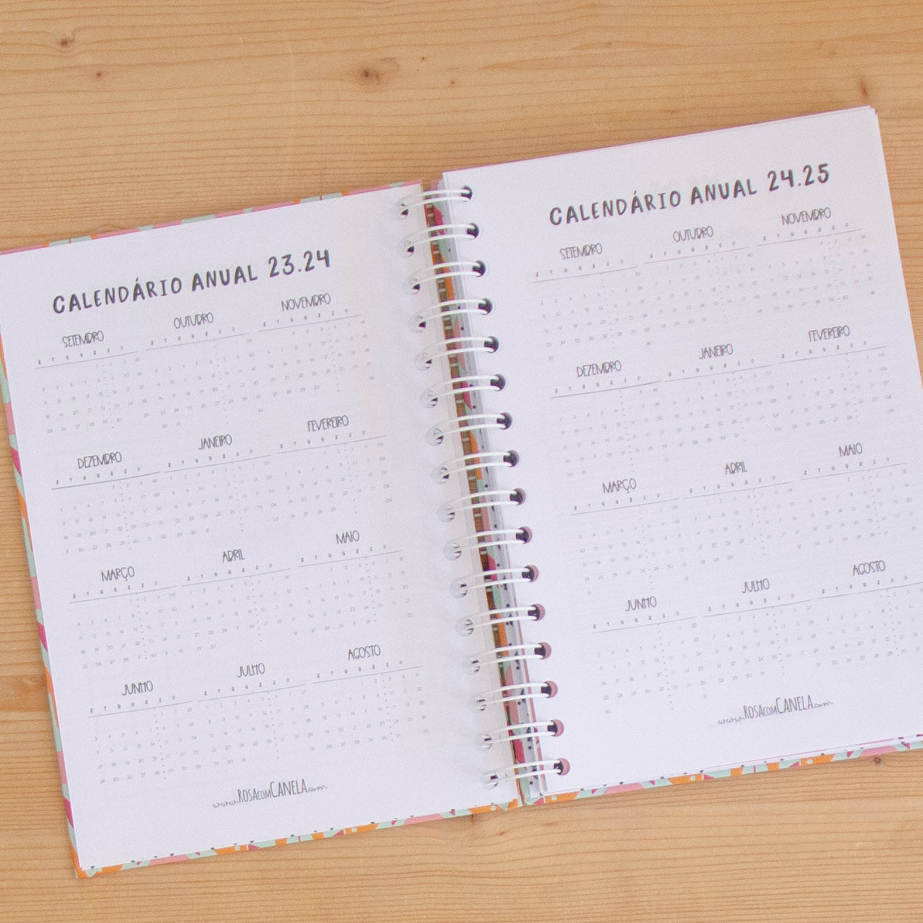 Agenda A5 Semanal 23/24 CAPA DURA Auxiliar Mais Carinhosa!
