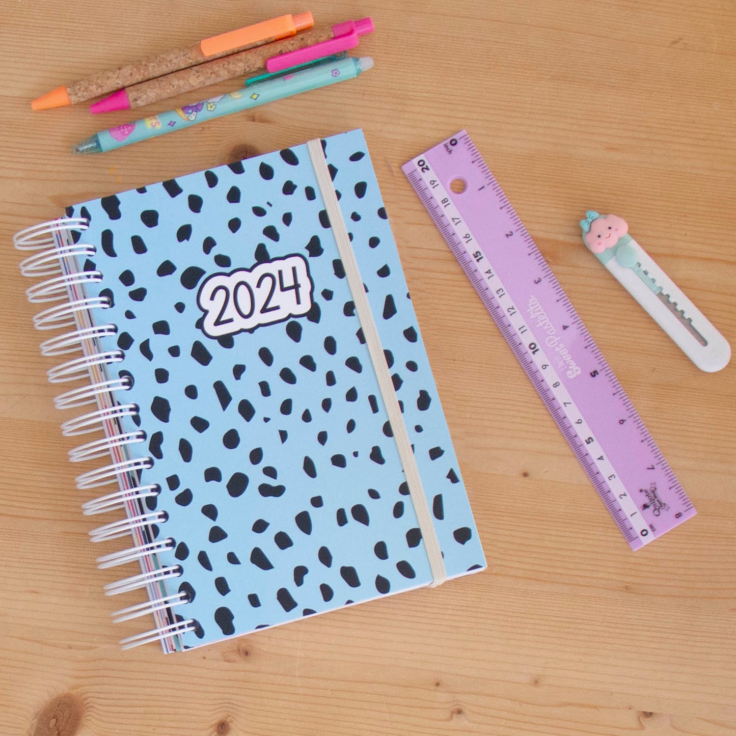 Agenda A5 Semanal 2024 Capa Dura CANDY BLUE