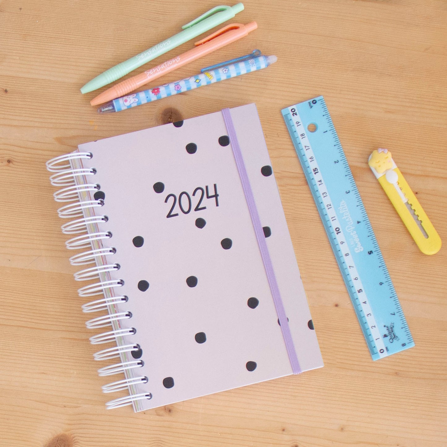 Agenda A5 Diária 2024 Capa Dura DOTS NUDE