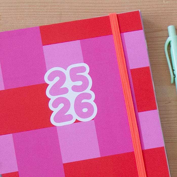 PRÉ-VENDA Agenda A5 Diária 2025/2026 Capa Dura PINK RED