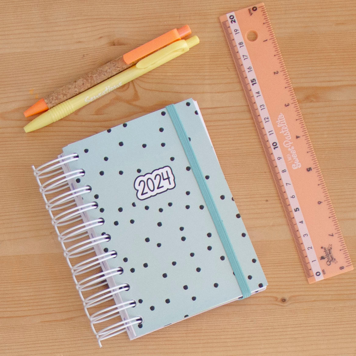 Agenda A6 Semanal 2024 Capa Dura MINT DOTS