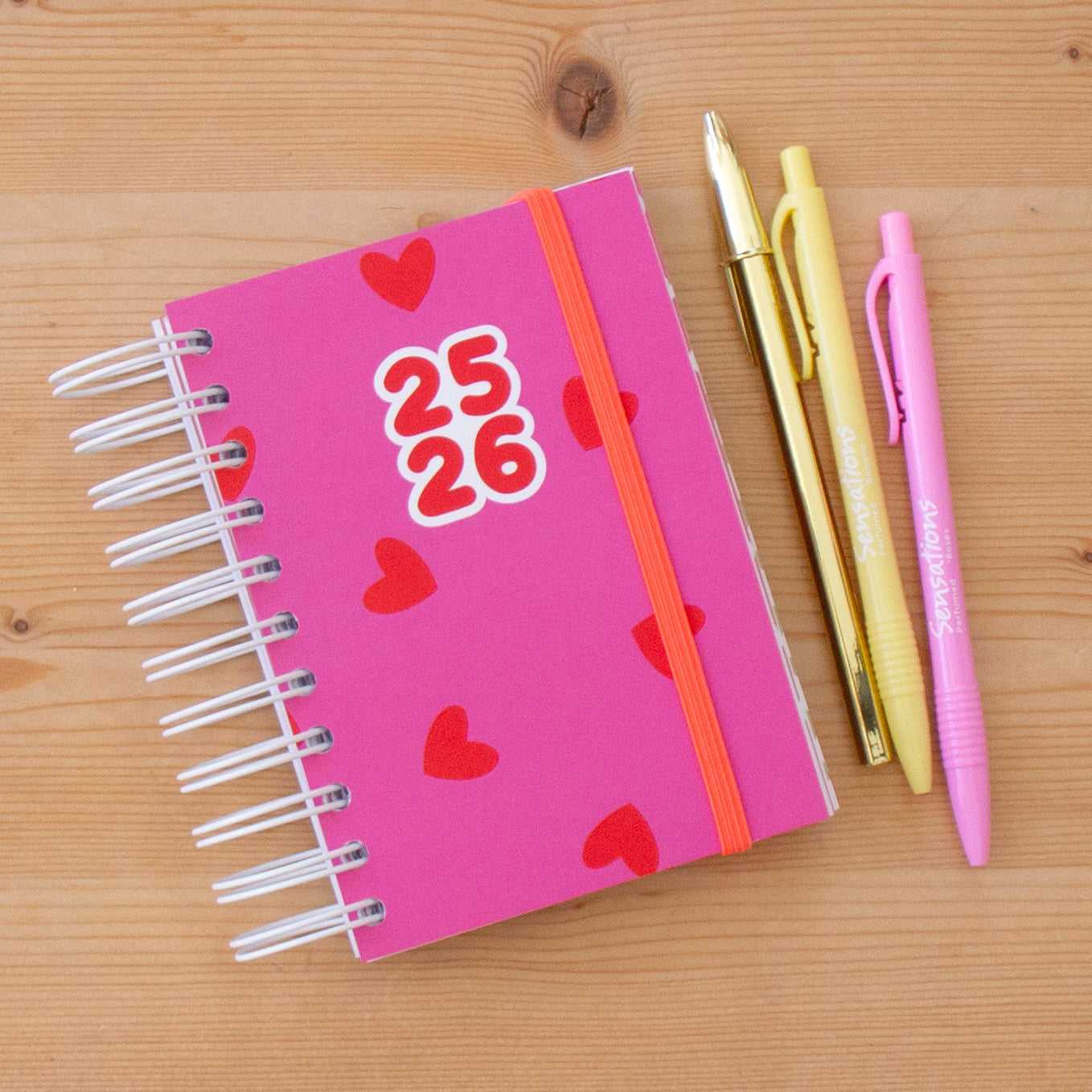 PRÉ-VENDA Agenda A6 Diária 2025/2026 Capa Dura PINK LOVE