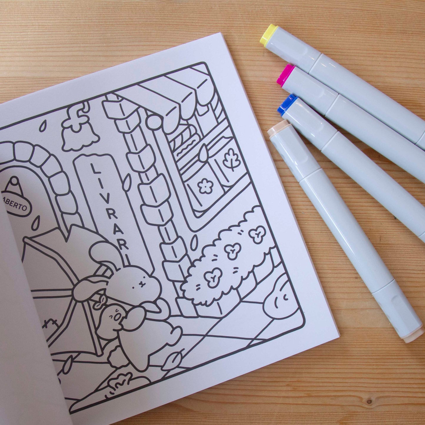 Livro de Colorir Os Animais Carinhosos de Coco Wyo