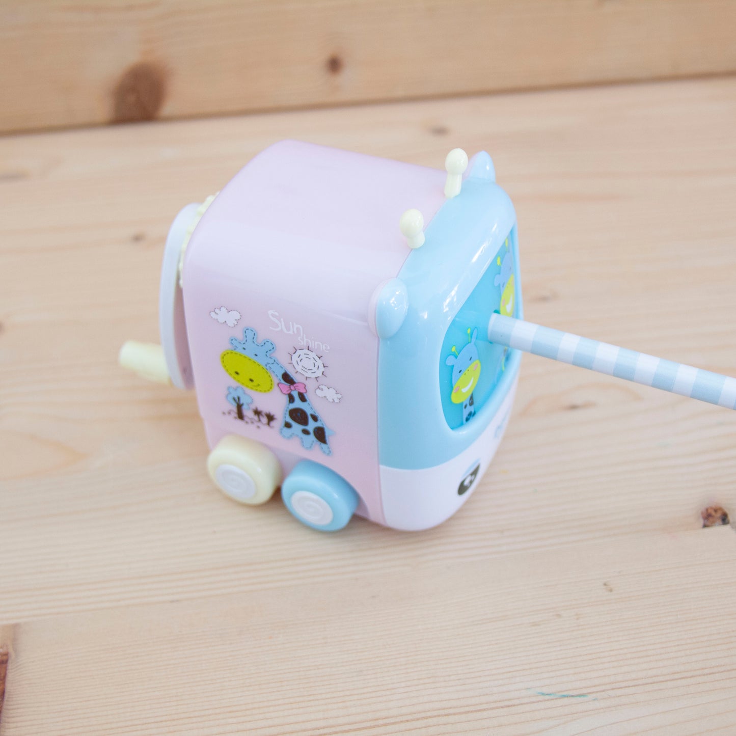 Afia Infantil com manivela Rosa