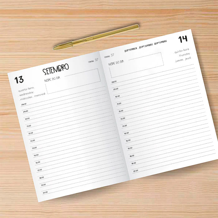 Agenda A5 Diária 23/24 CAPA DURA Auxiliar mais Carinhosa!