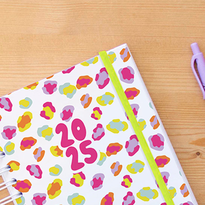 Agenda A5 Semanal 2025 Capa Dura LEOPARD