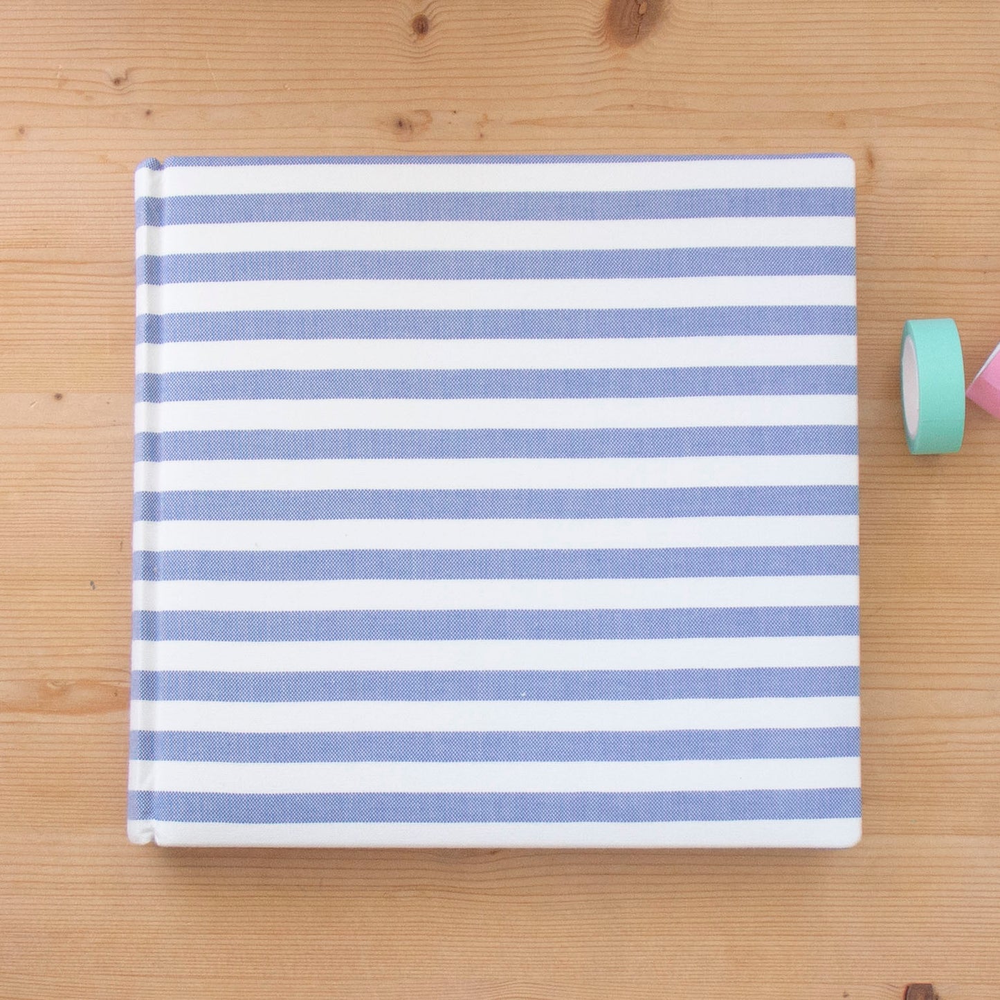 Álbum 22 x 22 tecido Blue Stripes