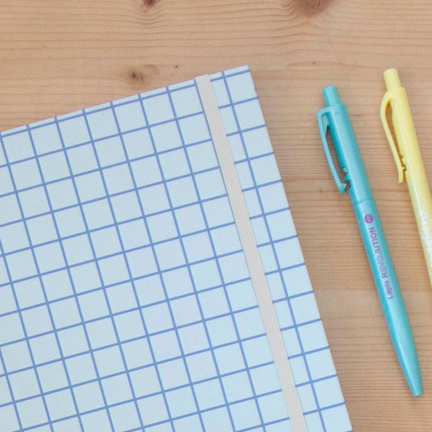 Caderno 17 x 24,5 cm (pautado) GRAPHIC BLUE