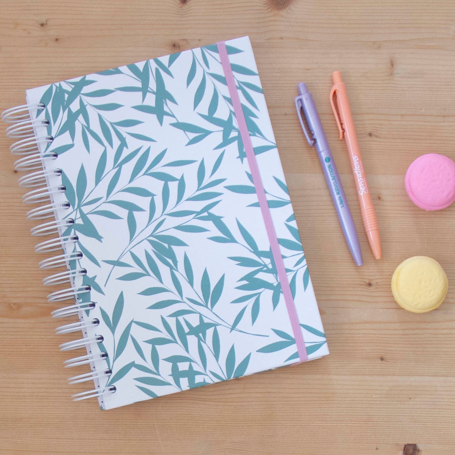 Caderno 17 x 24,5 cm (liso) PEACE