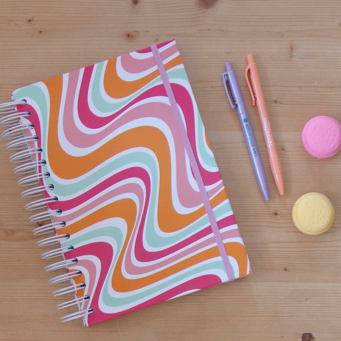 Caderno 17 x 24,5 cm (liso) WAVES