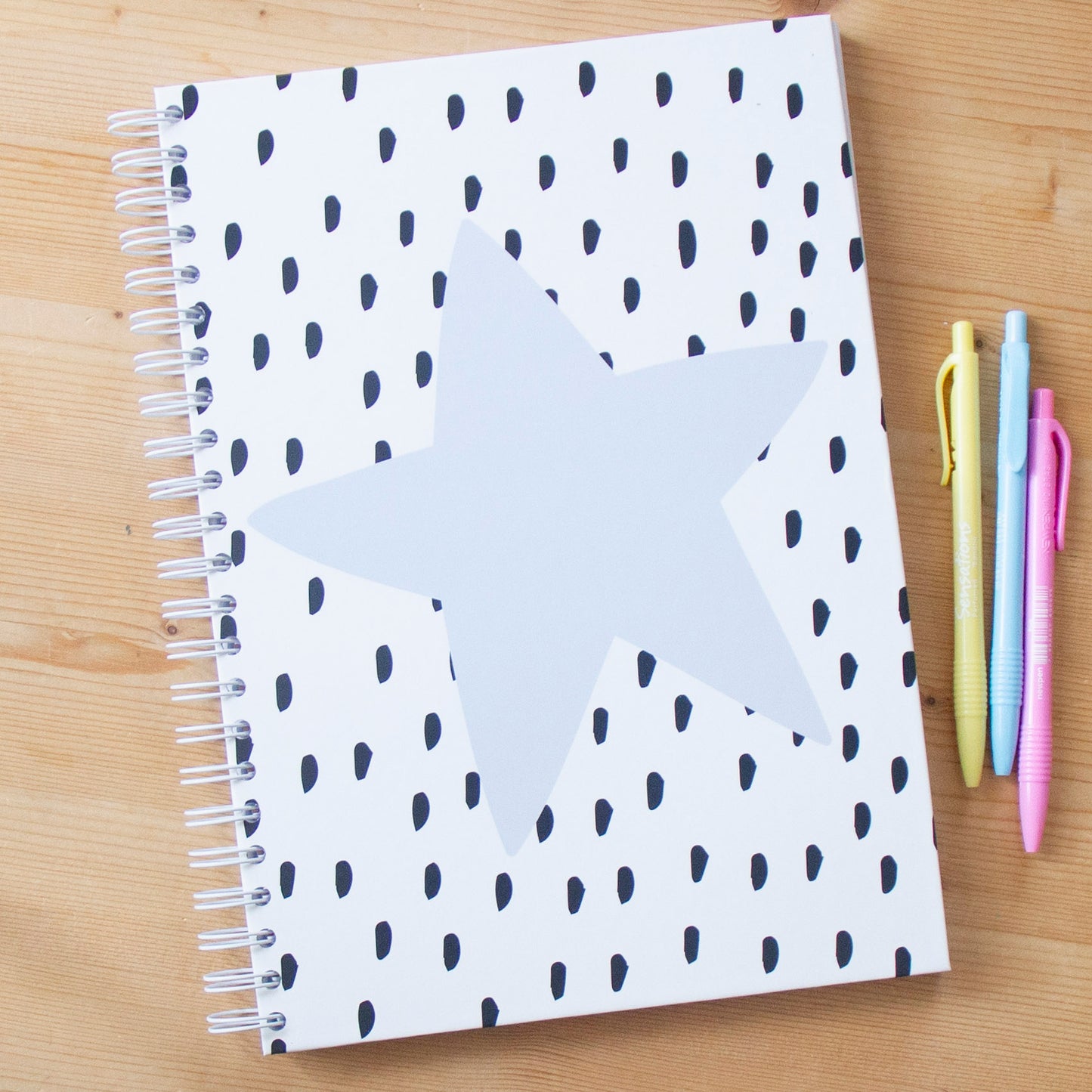 Caderno A4 Capa Dura Pautado (100 FL) BLUE STAR