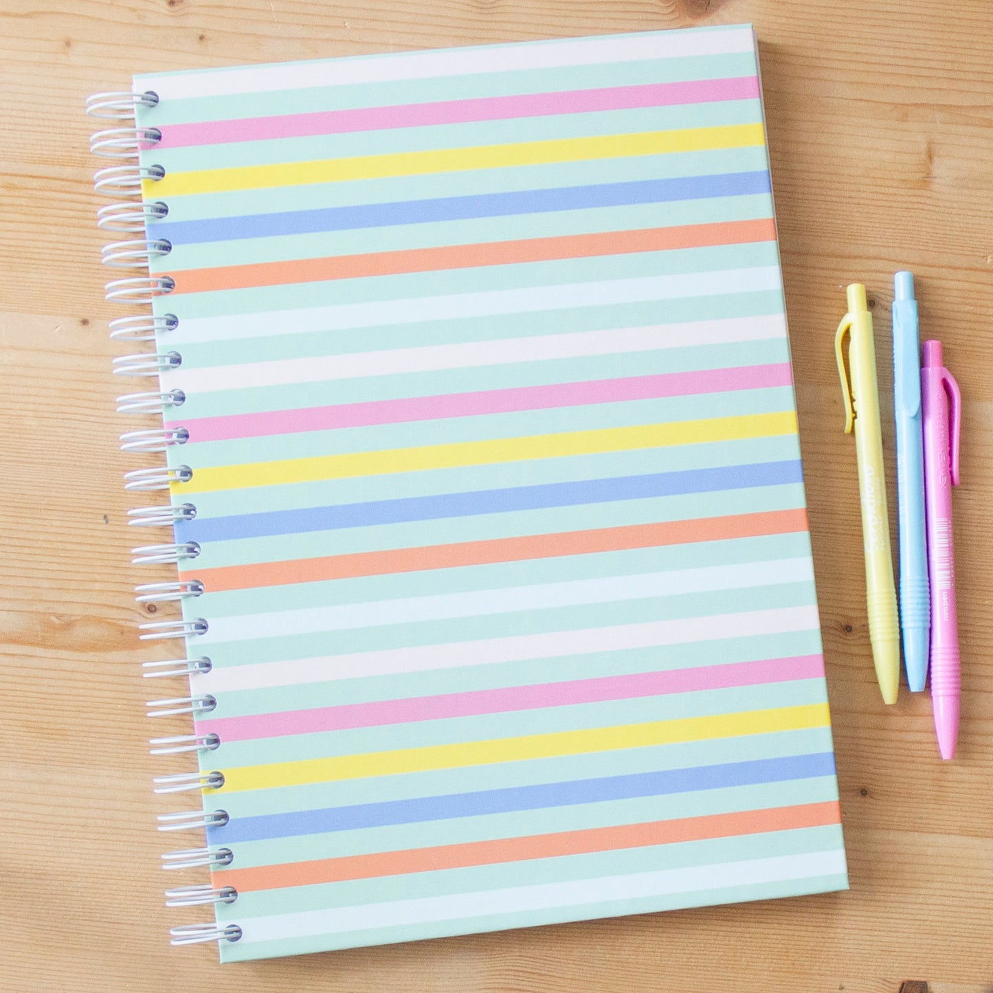 Caderno A4 Capa Dura Pautado (100 FL) PASTEL STRIPES