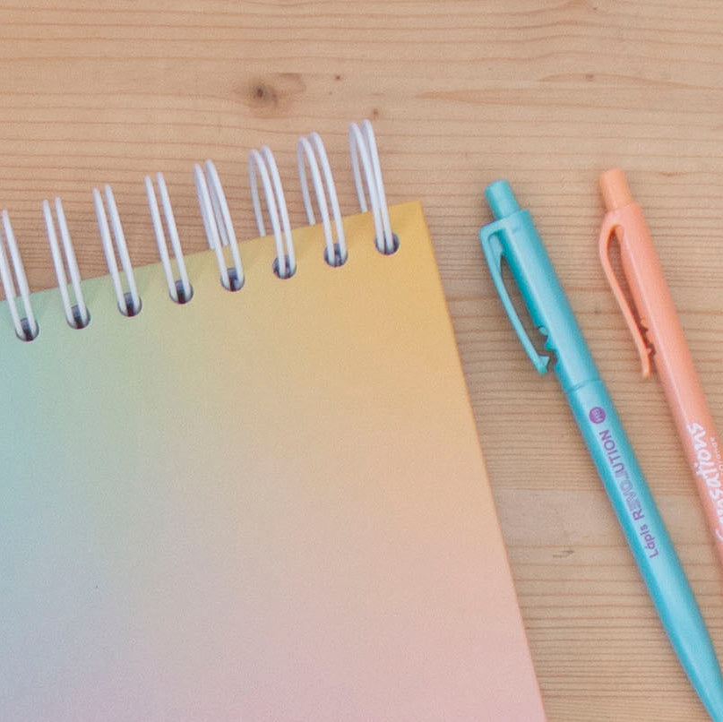 Caderno A5 Argolas Topo Capa Dura RAINBOW