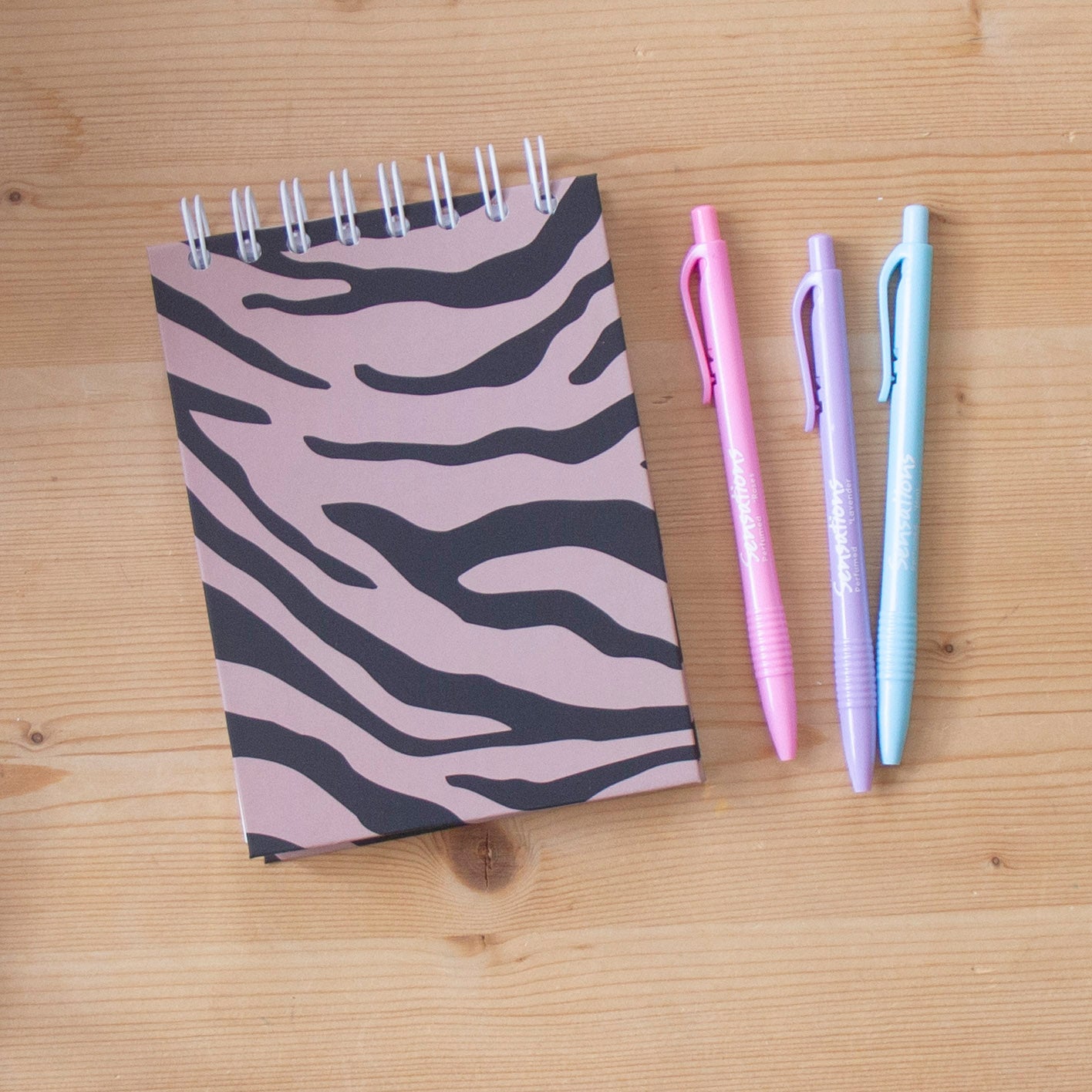 Caderno A6 Argolas Topo Capa Dura ZEBRA