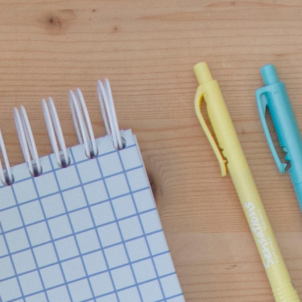 Caderno A6 Argolas Topo Capa Dura GRAPHIC BLUE