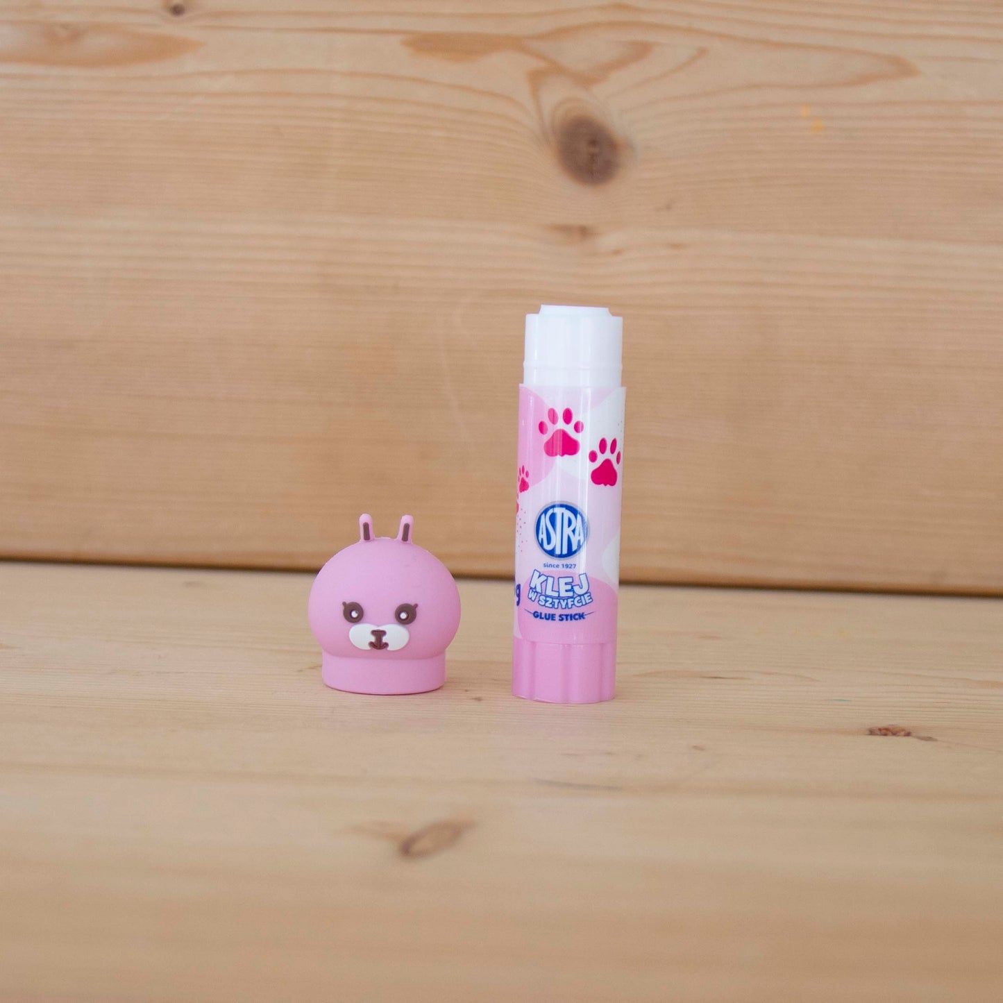 Cola Stick Coelho Rosa 8g
