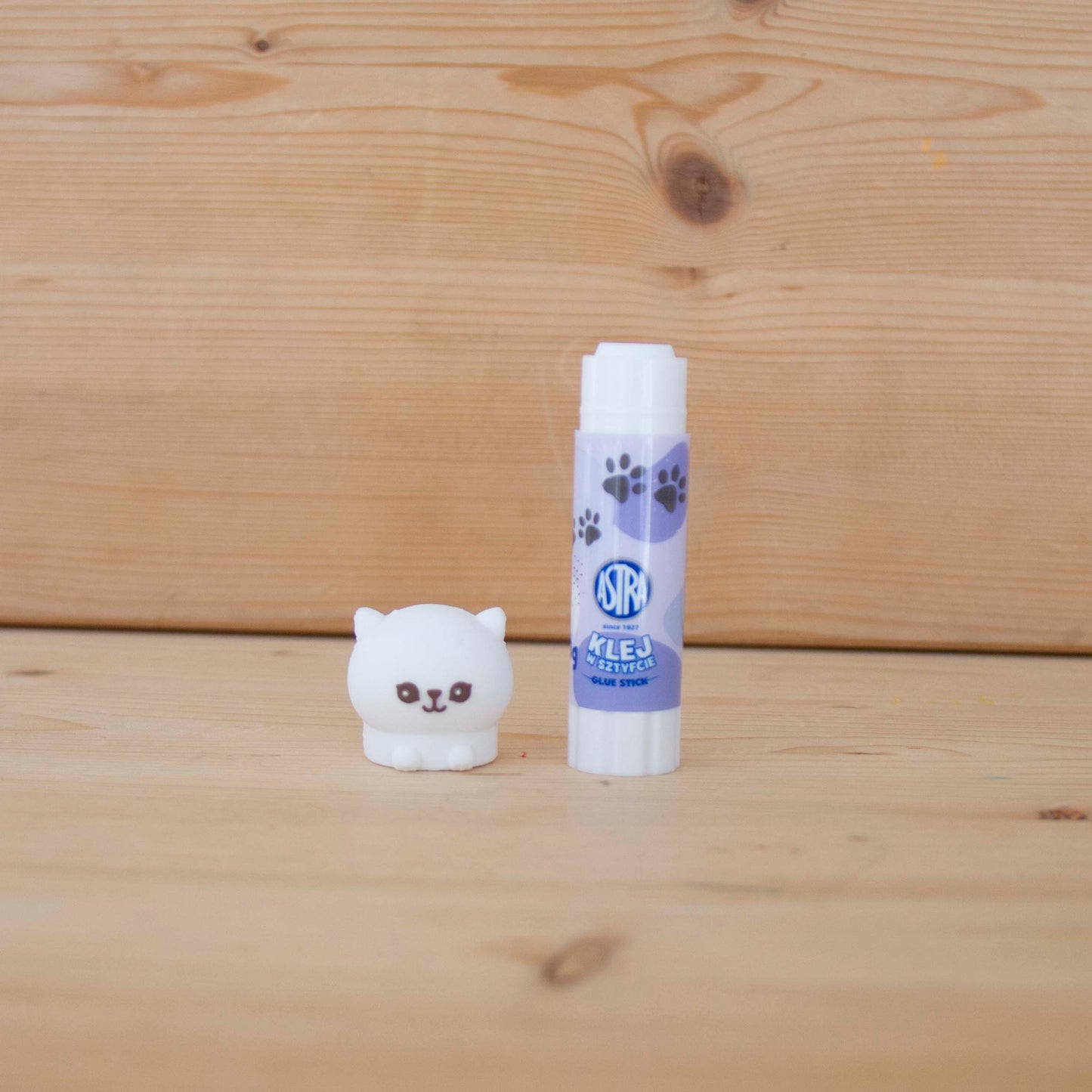 Cola Stick Gato Branco 8g