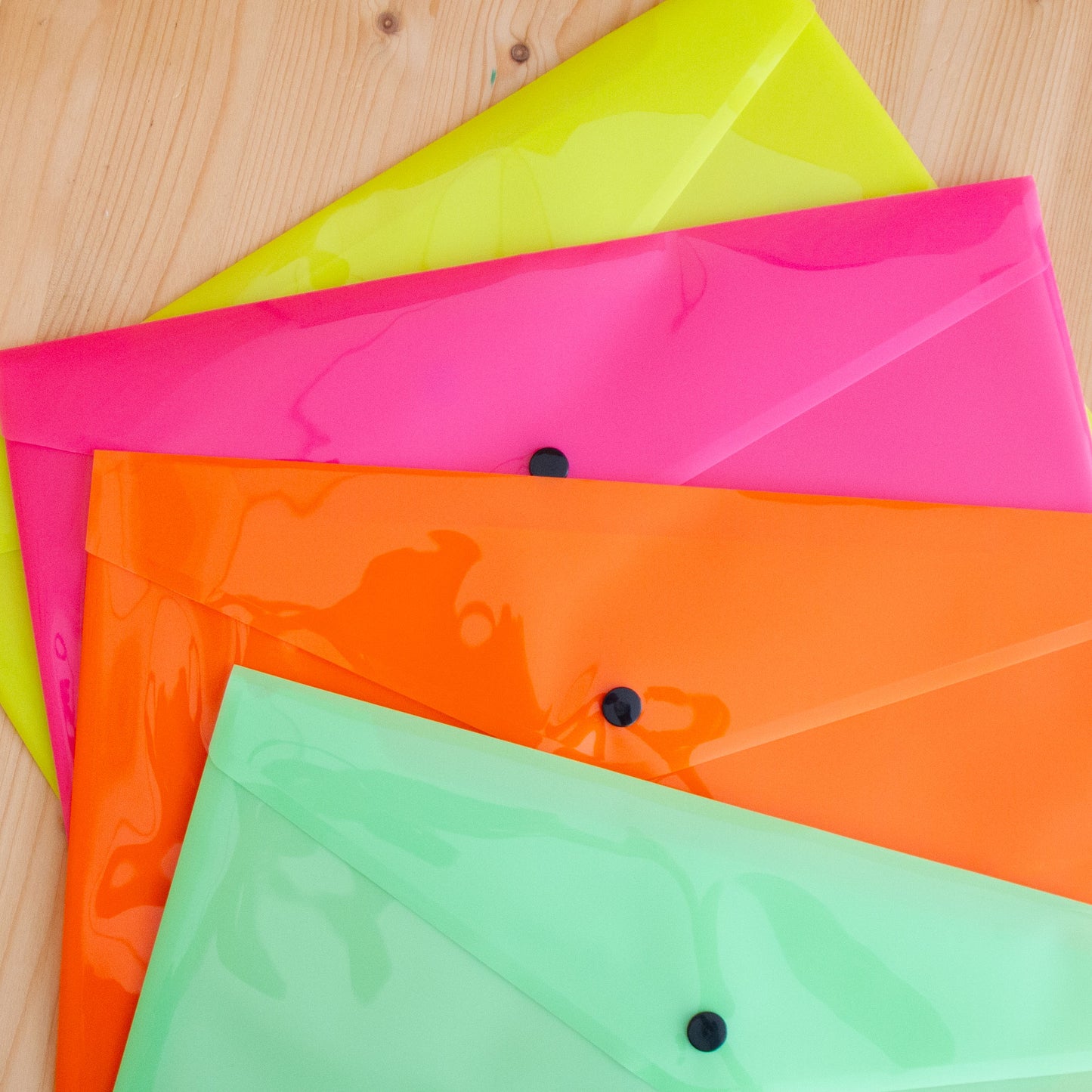 Bolsa Envelope A4 com mola Neon Laranja