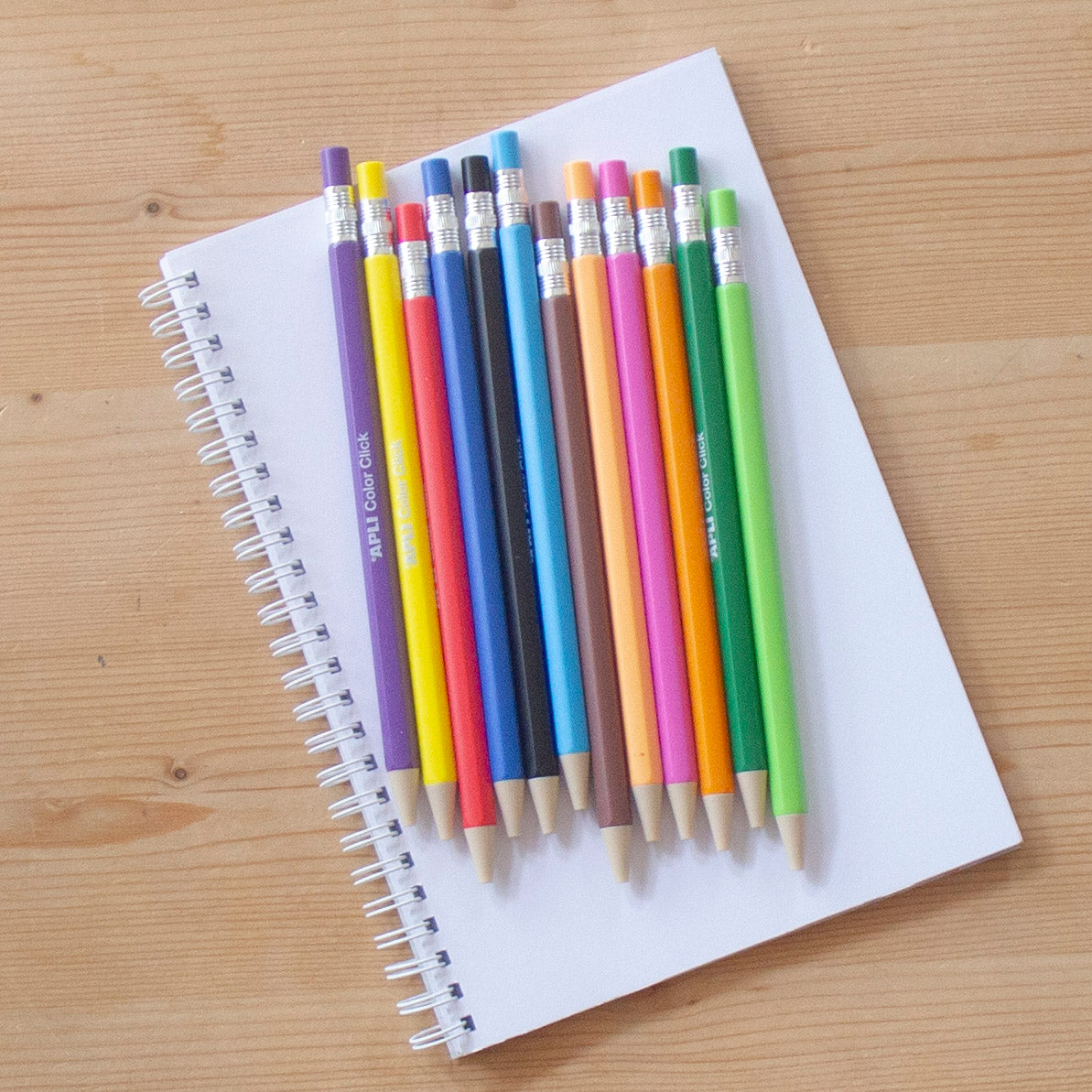 Kit 12 Lapiseiras de Cor