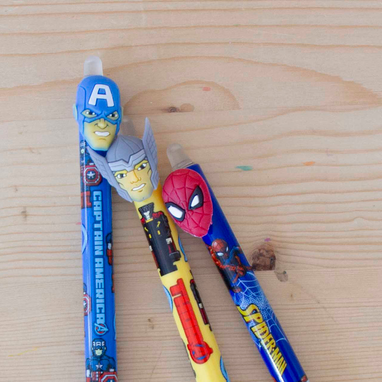 Kit 3 Canetas Apagáveis Marvel Heróis Blue