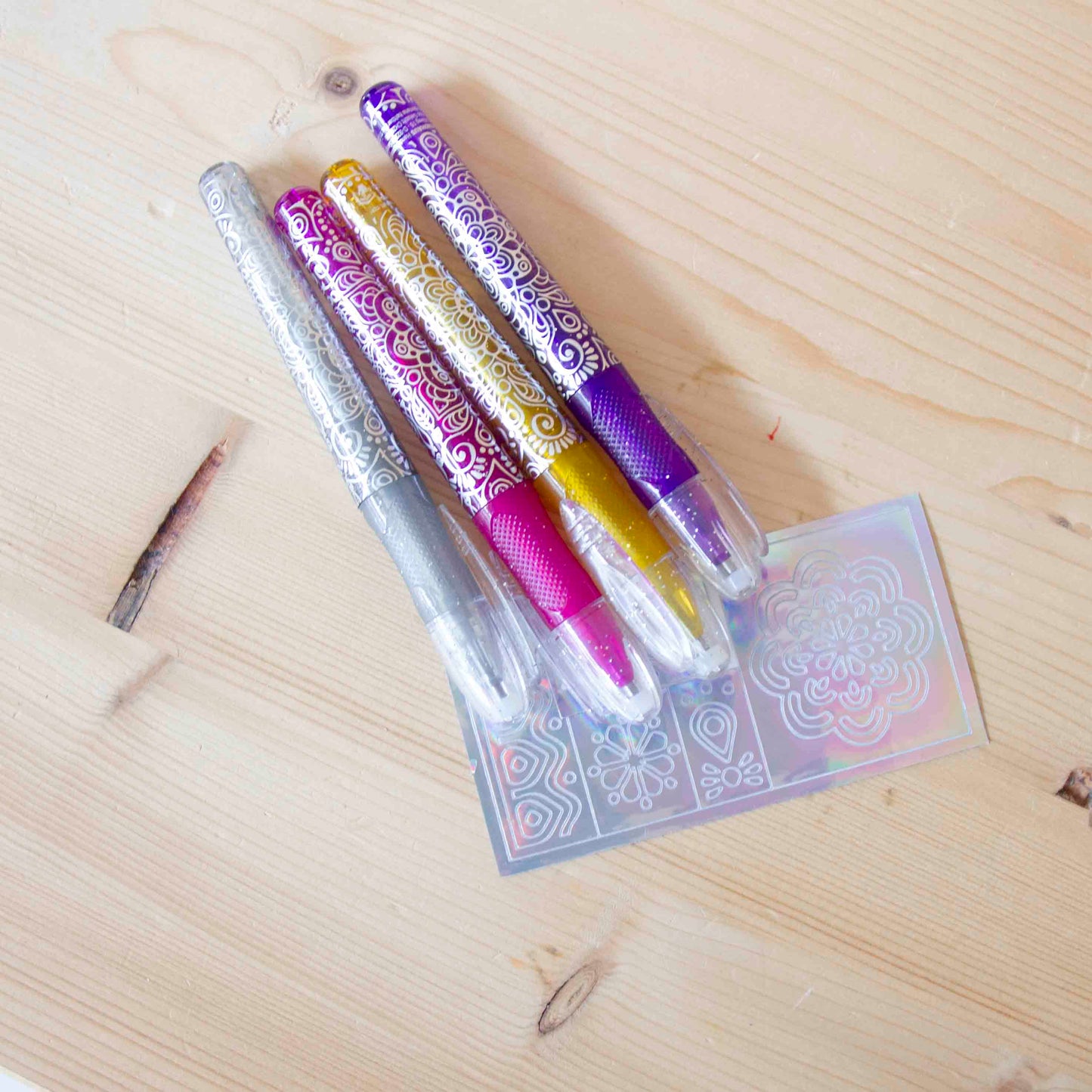 Kit 4 Canetas Glitter para tatuagens