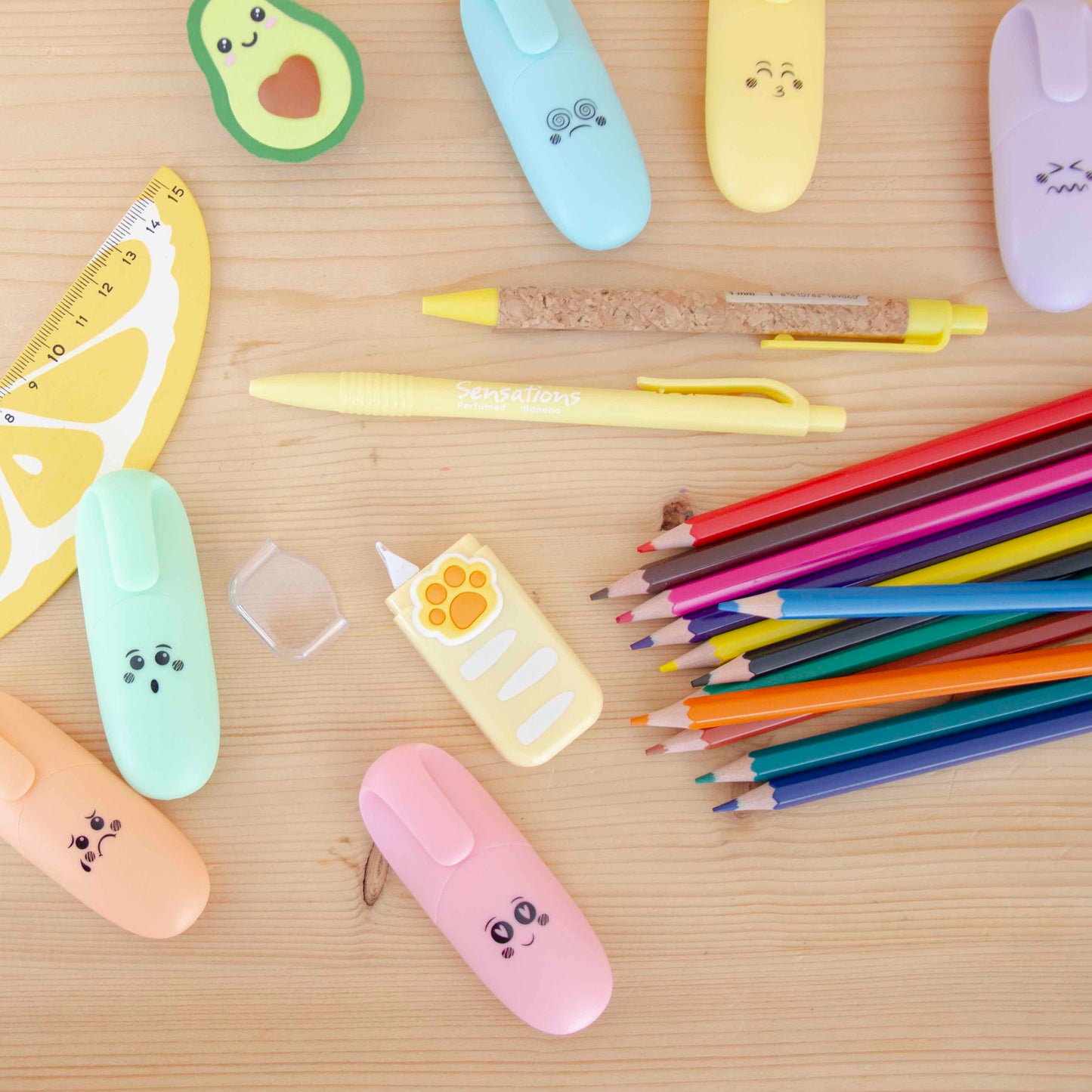 Kit Escola Happy (12 produtos)