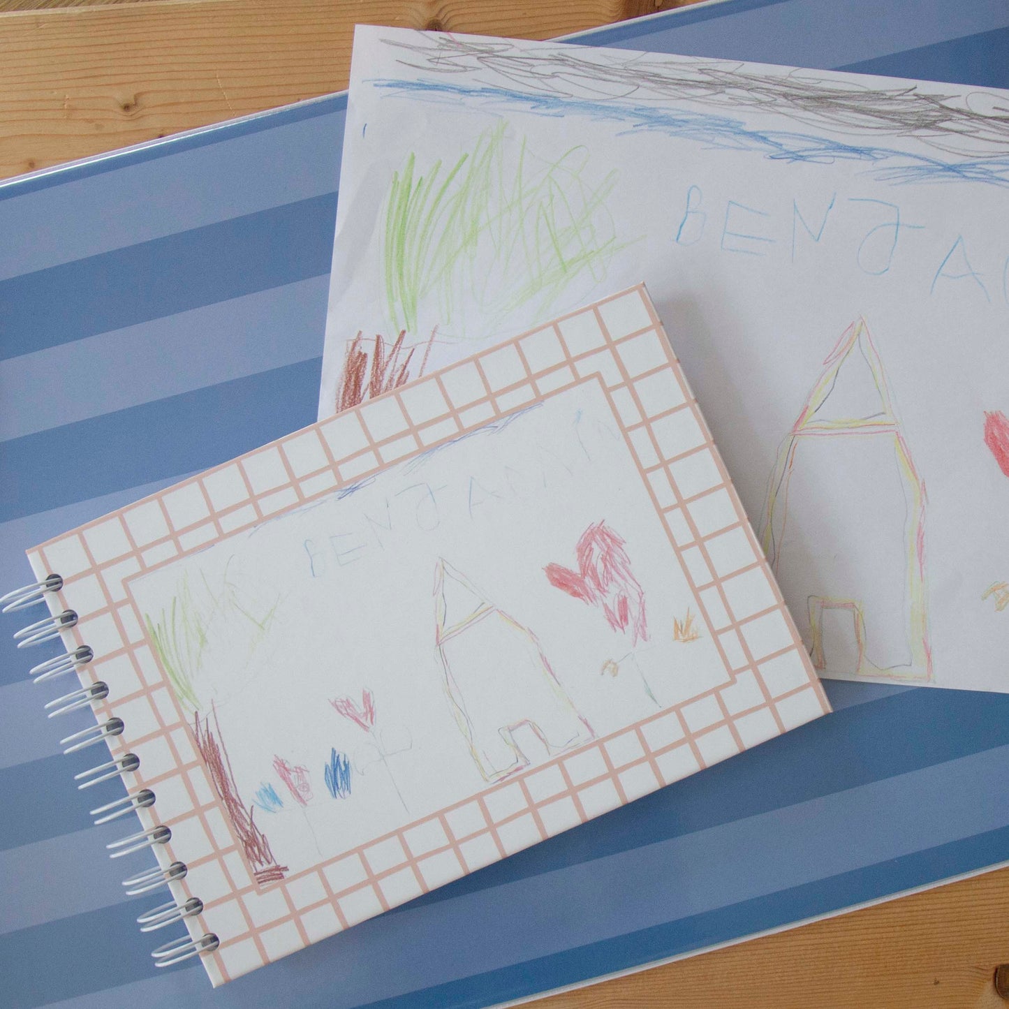 Caderno A5 Argolas PERSONALIZADO! :) Pequenos Artistas