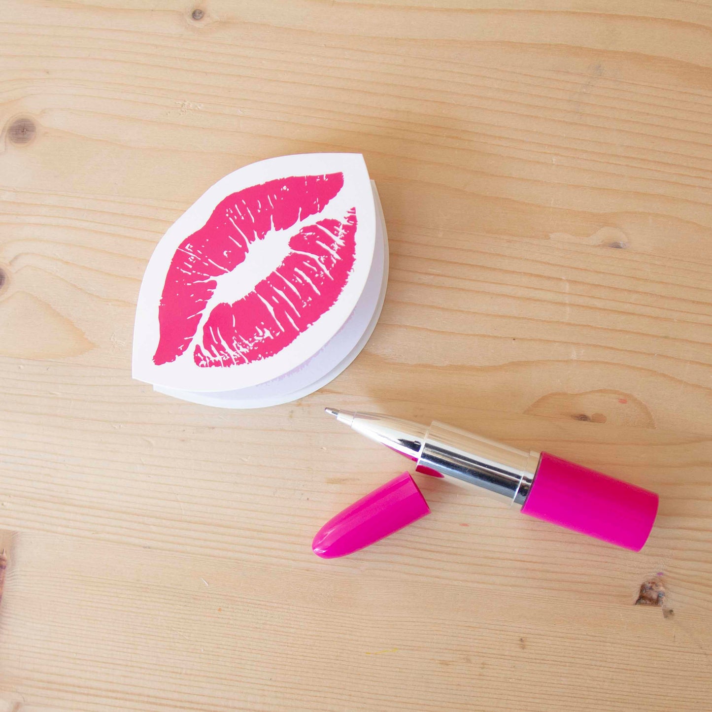 Sticky Notes Kiss Pink c/Caneta