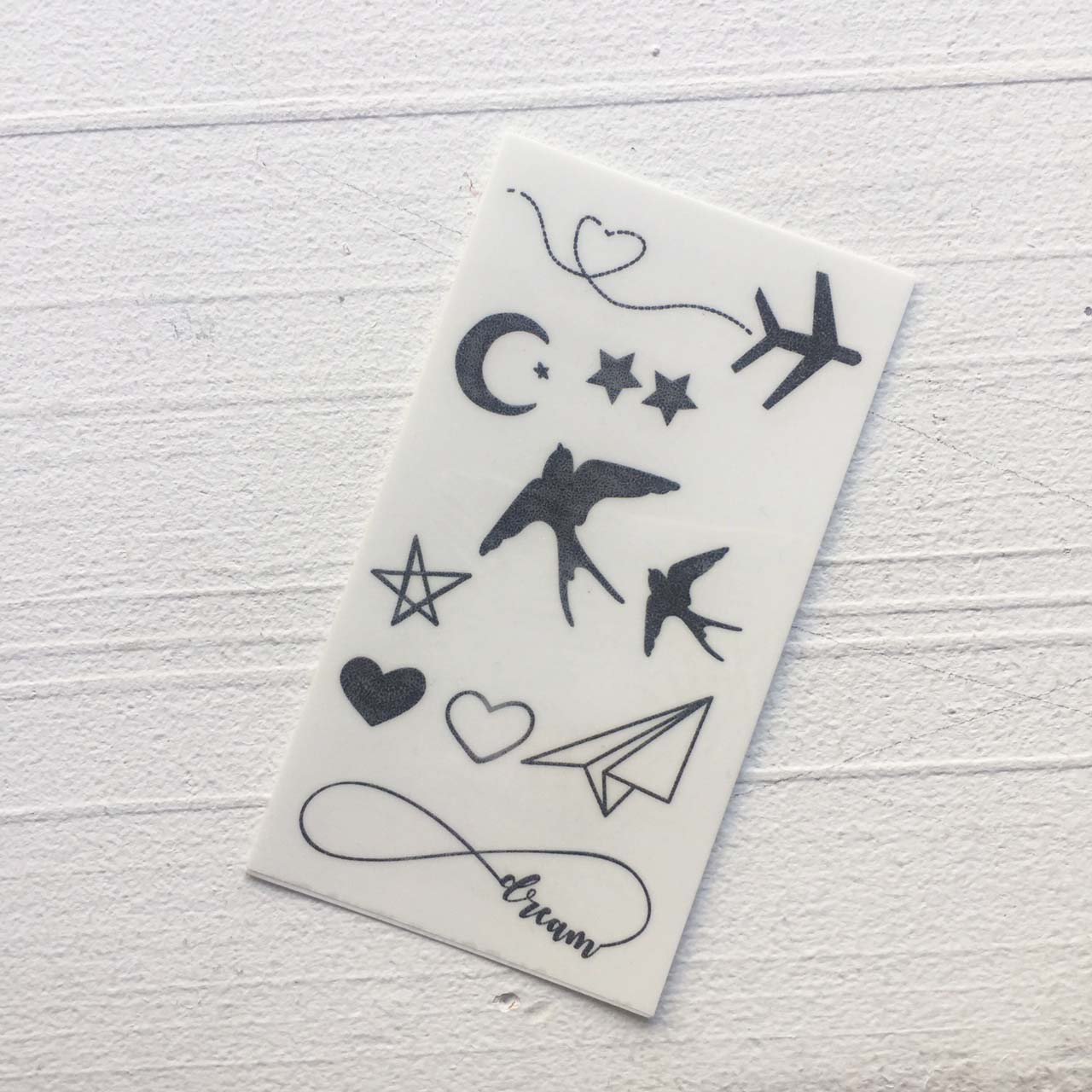 Tatuagem 5 x 9 cm para crianças B&W