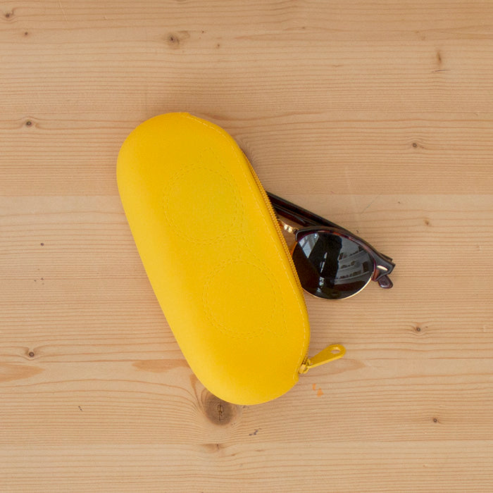 Estojo Silicone Oval Óculos Fresh Amarelo*
