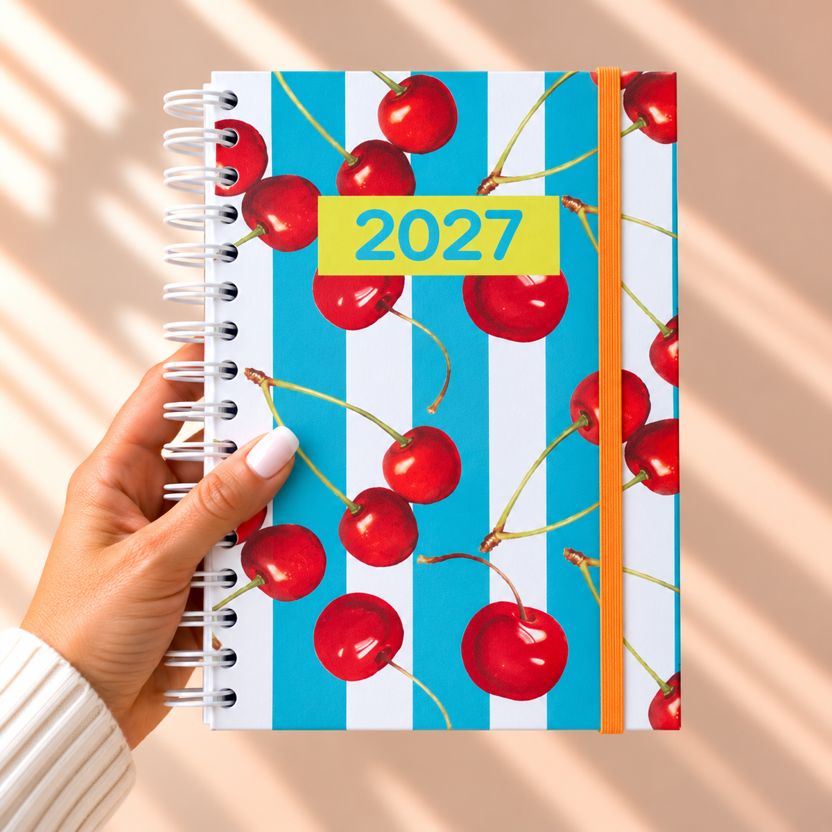 PRÉ-VENDA Agenda A5 Diária 2027 DOLCE VITA Cherry