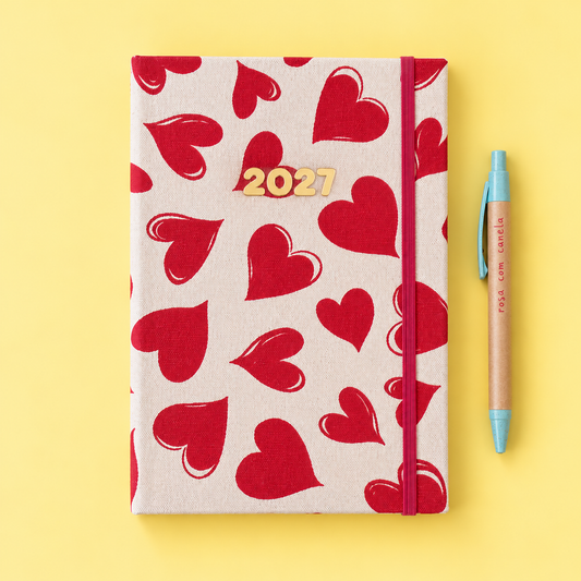 PRÉ-VENDA Agenda A5 Semanal 2027 Tecido 1031 (Hearts)