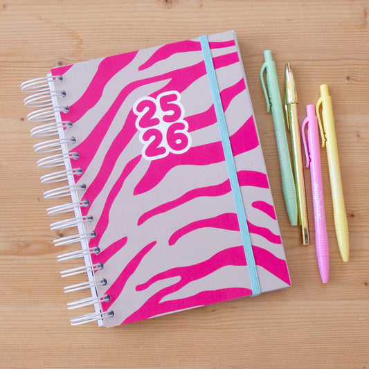 Agenda A5 Semanal 2025/2026 Capa Dura ZEBRA