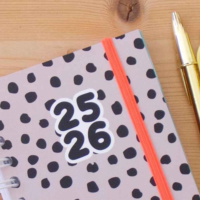 Agenda A6 Semanal 2025/2026 Capa Dura DOTS