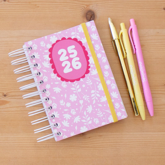 PRÉ-VENDA Agenda A6 Diária 2025/2026 Capa Dura VINTAGE PINK