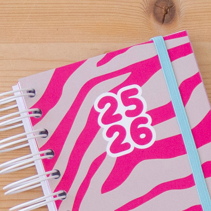 PRÉ-VENDA Agenda A6 Diária 2025/2026 Capa Dura ZEBRA