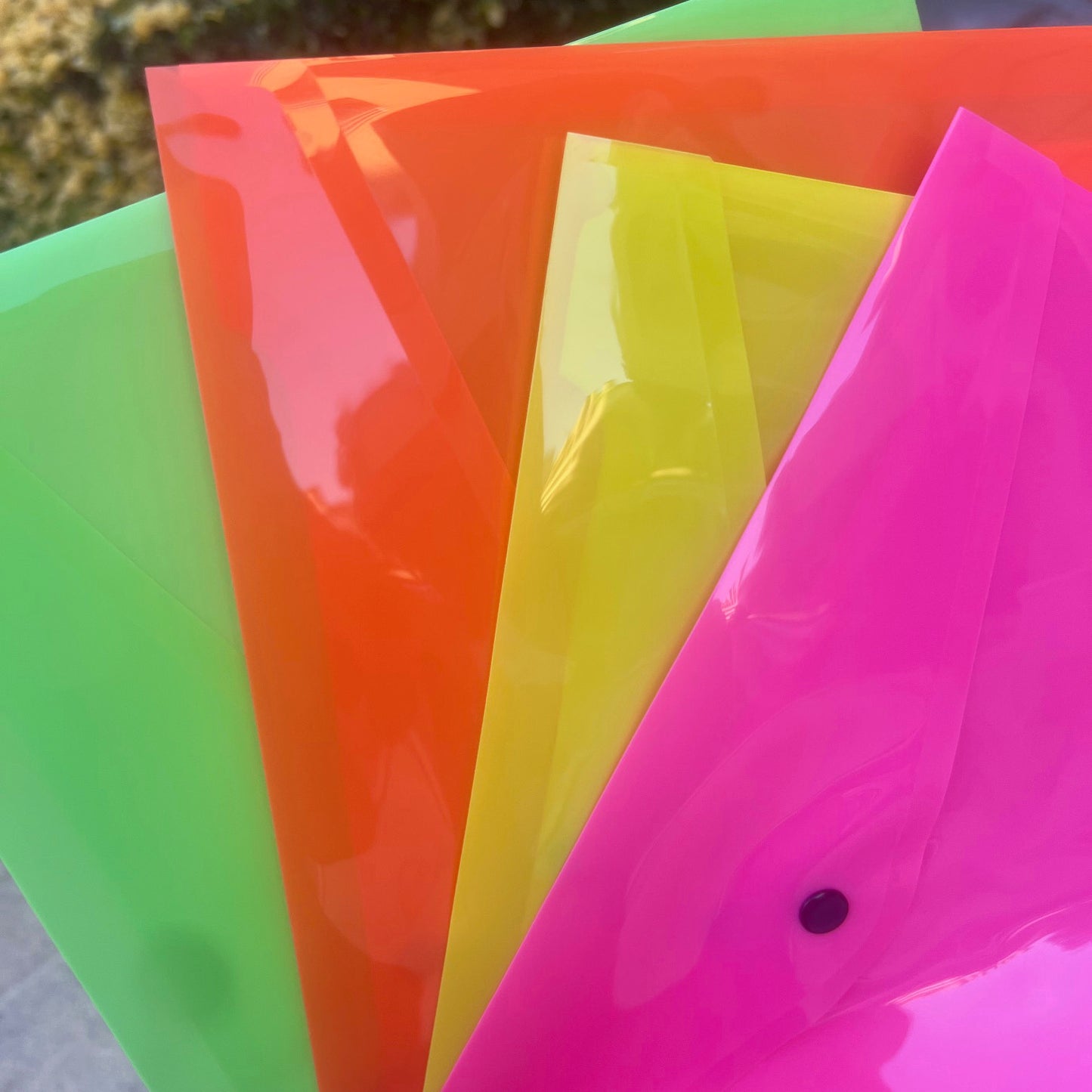 Kit 4 Bolsas Envelope A4 com mola Neon