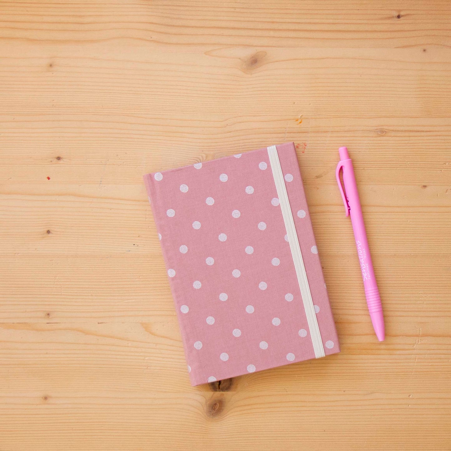 Caderno A6 tecido Dots Pink