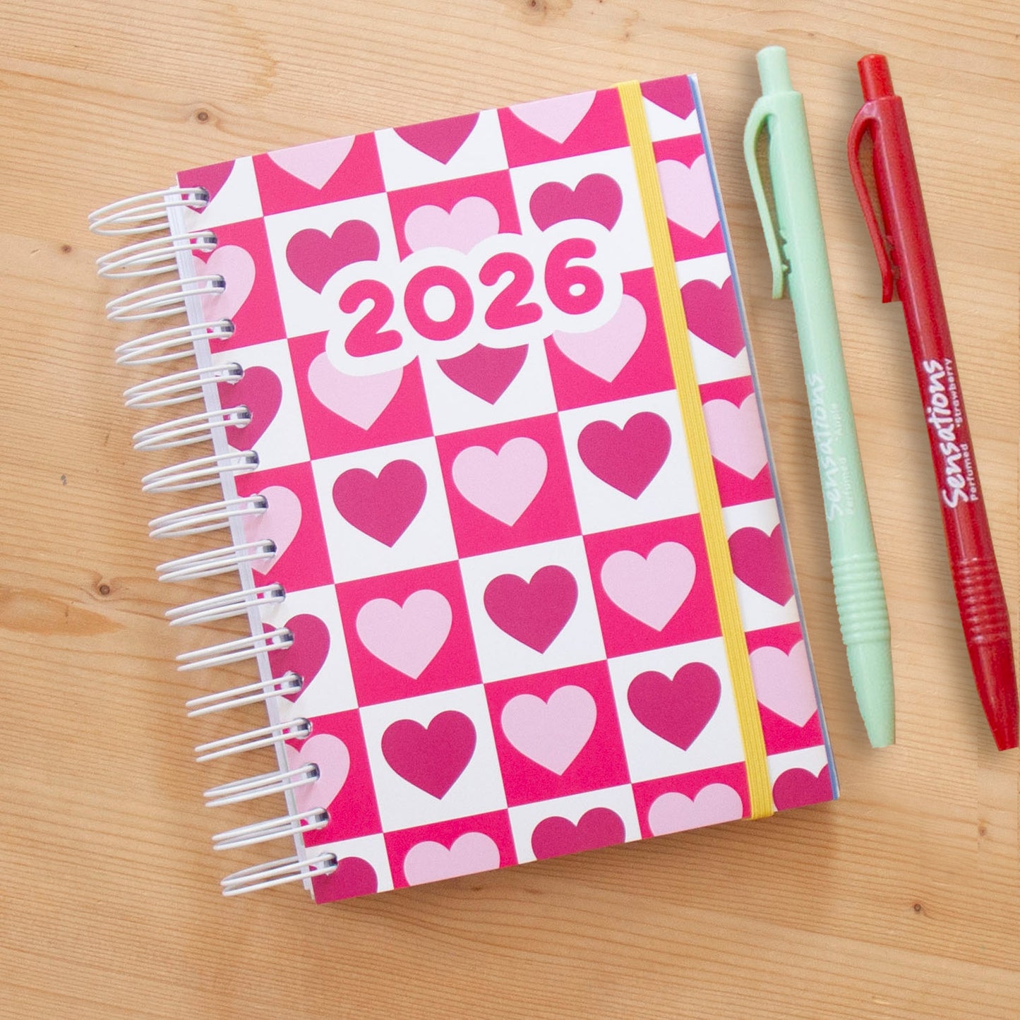 PRÉ-VENDA Agenda A6 Diária 2026 Capa Dura LOT OF LOVE