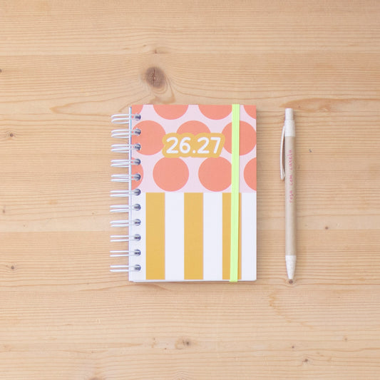 PRÉ-VENDA Agenda A6 Semanal 26/27 ESSENCE DOTS ORANGE