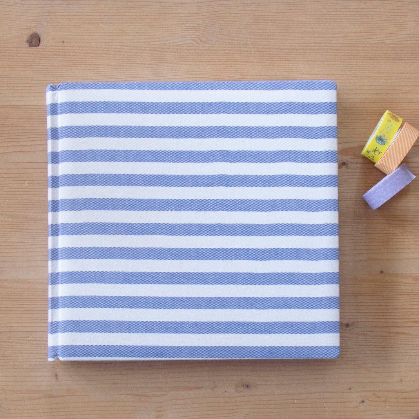 Álbum 22 x 22 tecido Blue Stripes