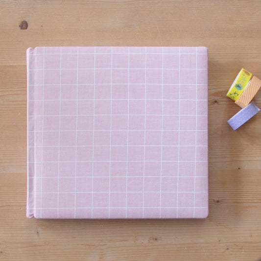 Álbum 22 x 22 tecido Graphic Pink