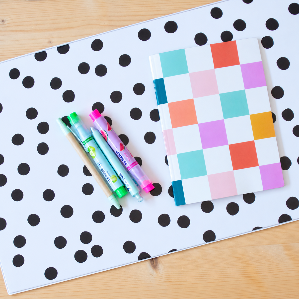 Base de Secretária CLASSIC DOTS