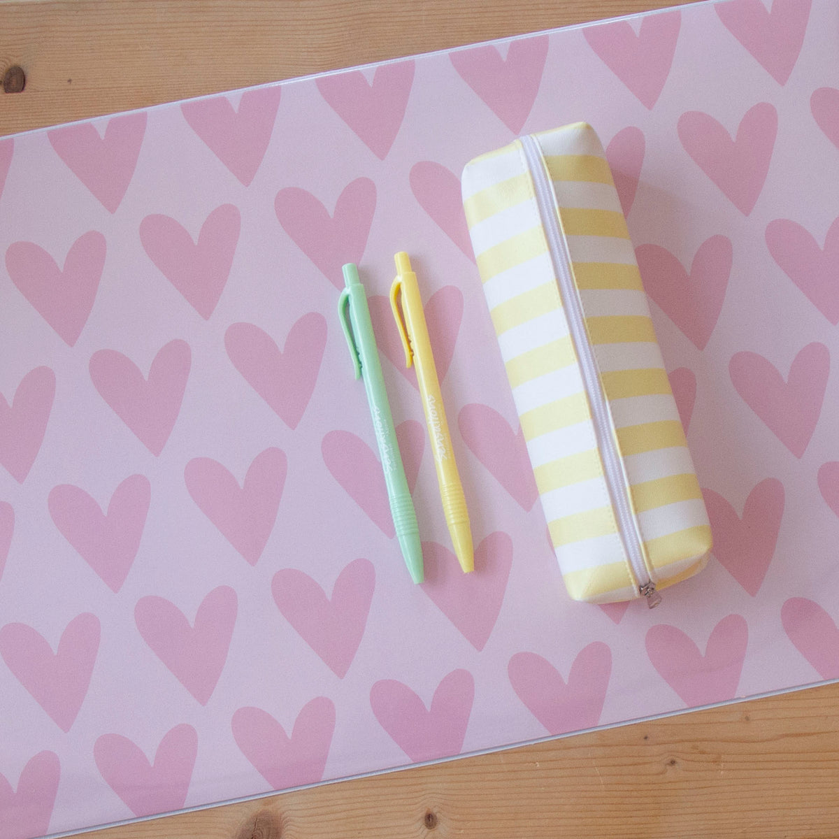 Base de Secretária PINK HEARTS