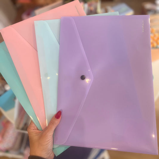 Kit 4 Bolsas Envelope A4 com mola Pastel