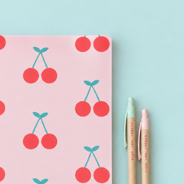 Caderno Agrafado A4 PET Pautado CHERRY