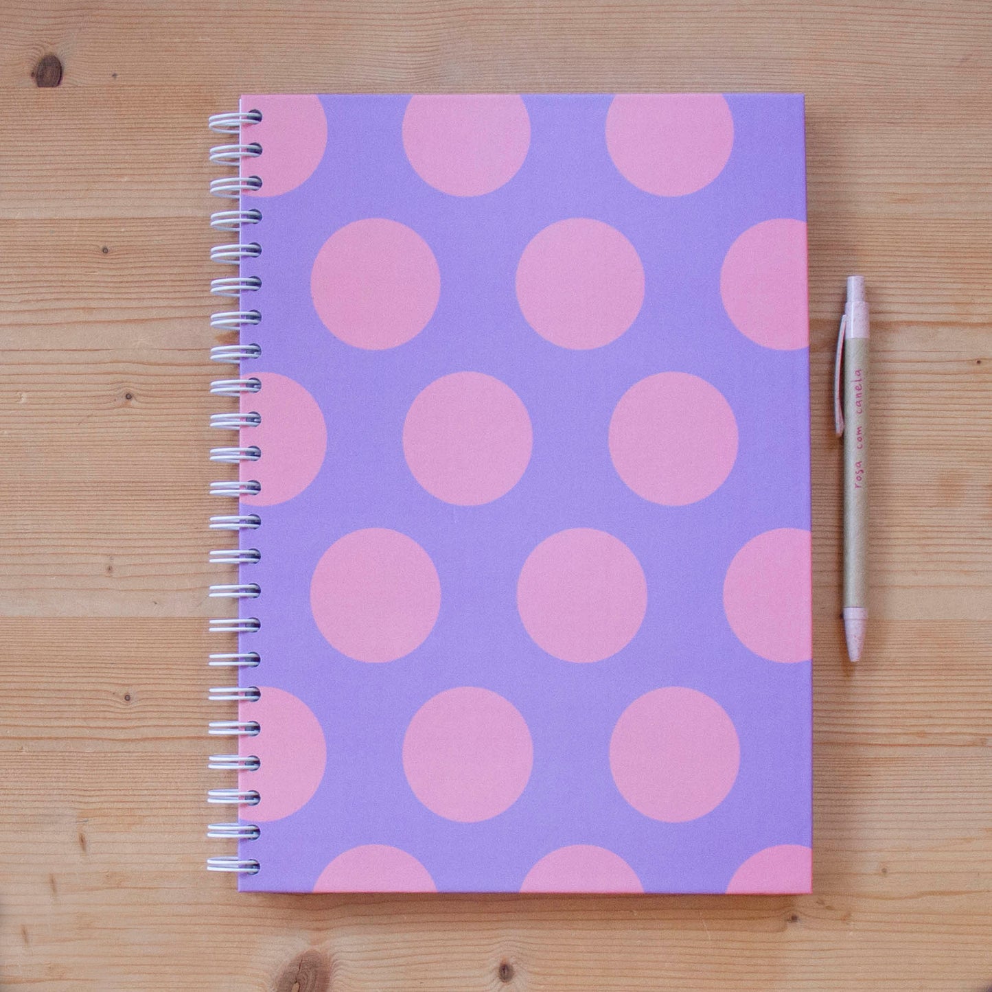 Caderno A4 Argolas (PAUTADO) BIG DOTS