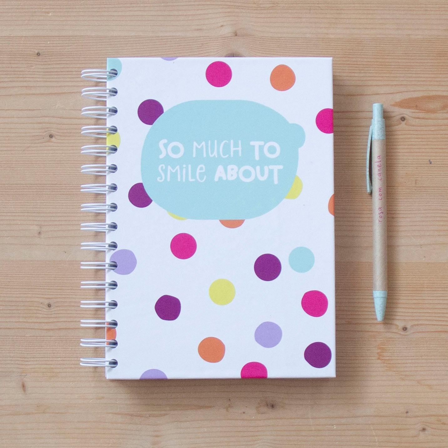 Caderno A5 Argolas (LISO) COLOR DOTS