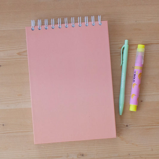 Caderno A5 Argolas Topo Capa Dura LARANJA