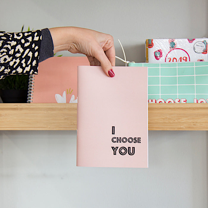 Caderno Agrafado A5 PAUTADO I choose You Rosa